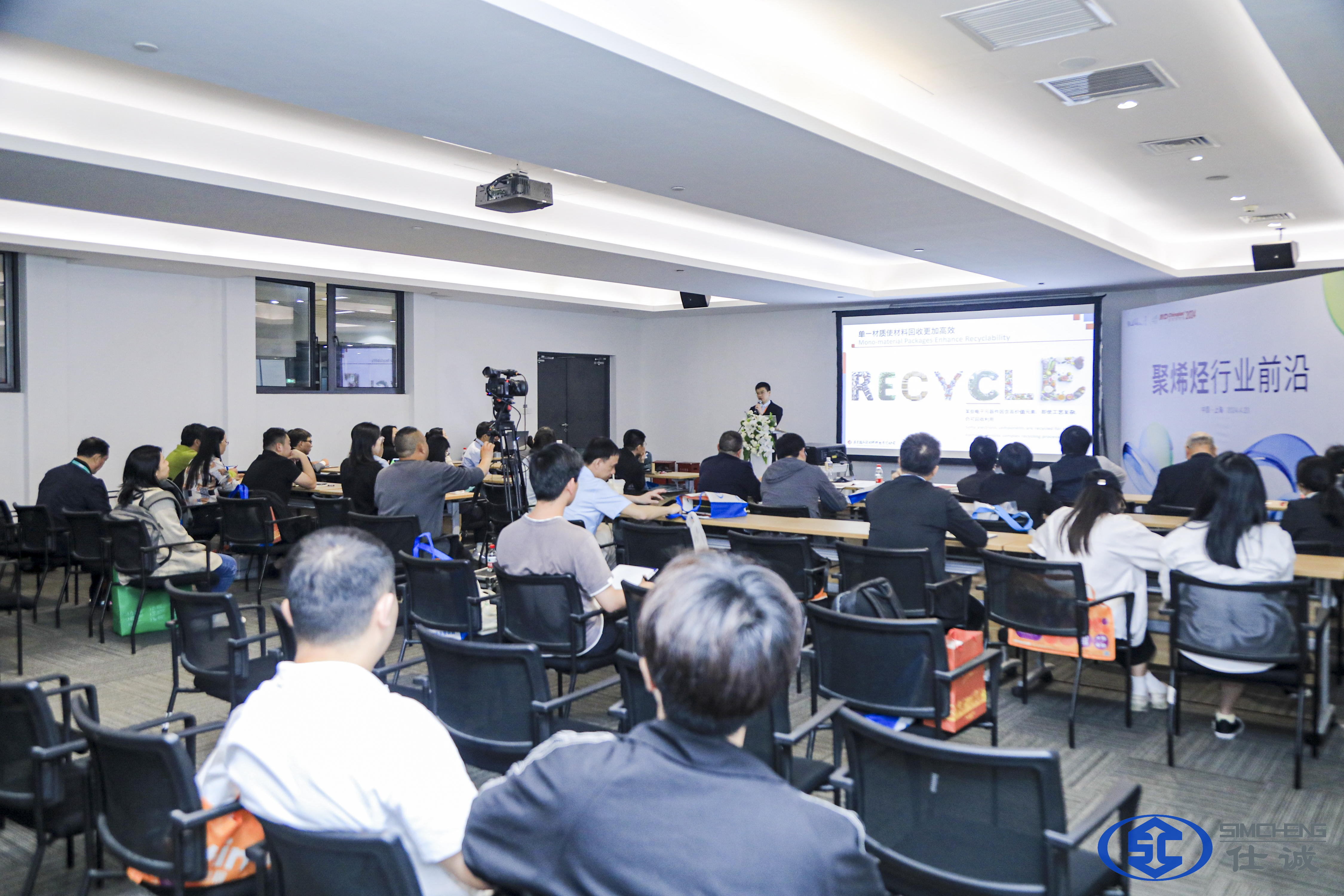 14339604.jpg 14339604.jpg